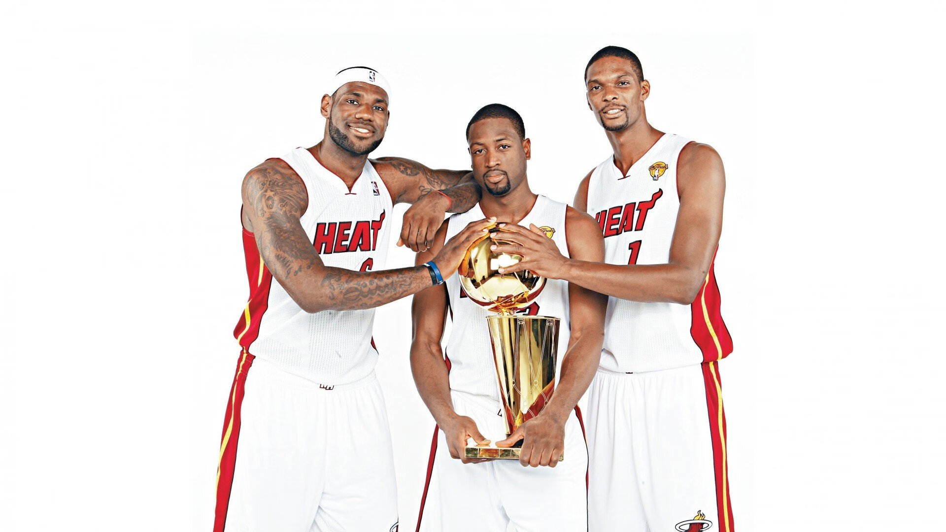 血洗蓝桥！那不勒斯欧冠战术碾压，姆巴佩冠军级演出定义新时代