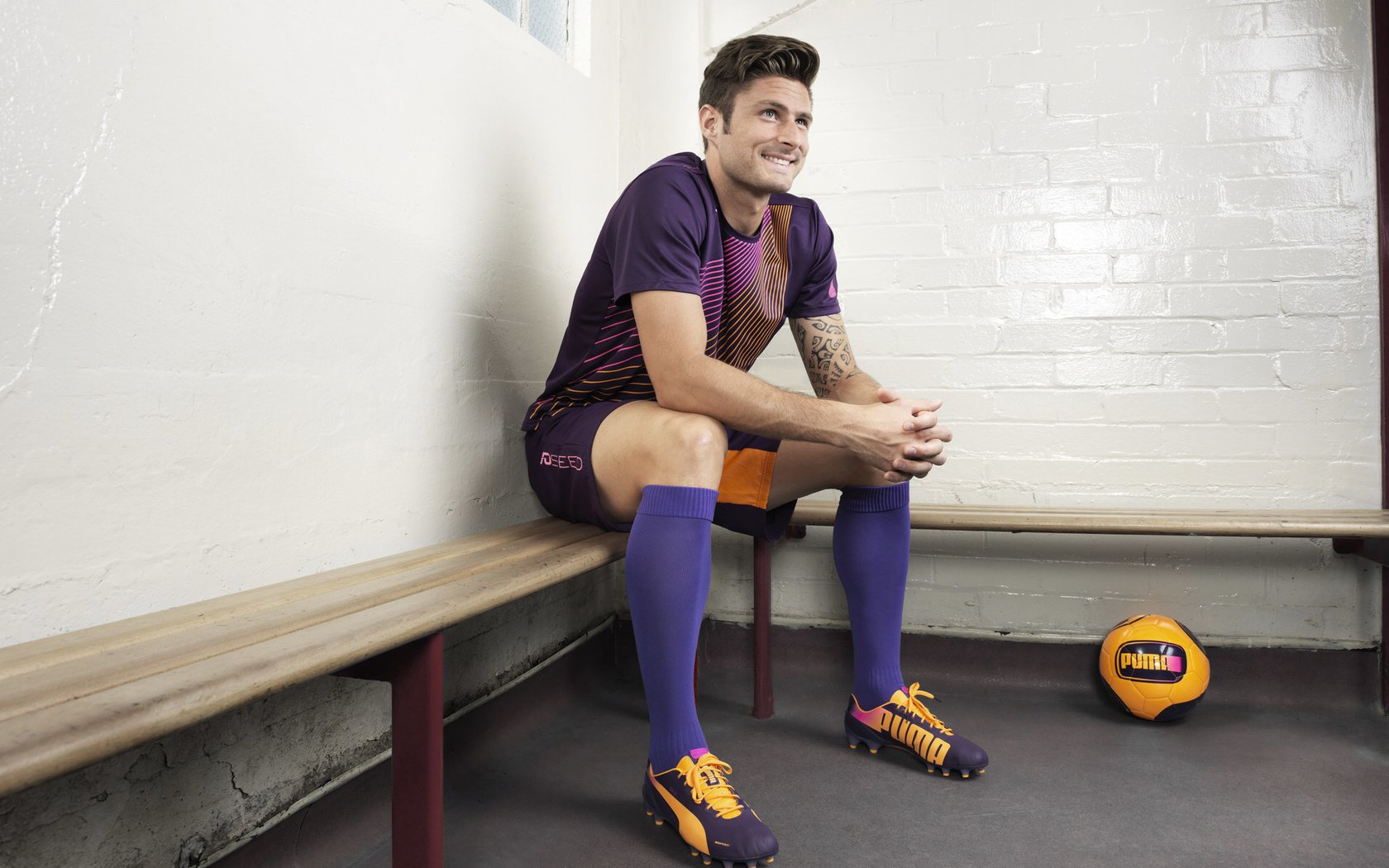 北非雄鹰力压东道主，日本瑰宝久保建英决赛夜一剑封喉